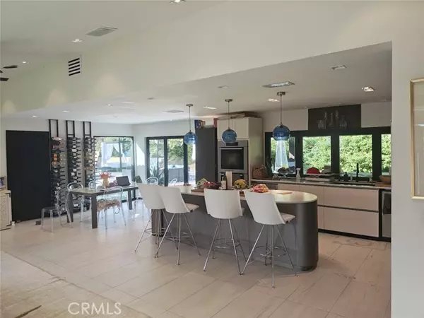 Palm Springs, CA 92262,951 N Camino Condor