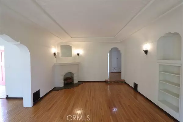 Long Beach, CA 90804,3700 E 11th ST