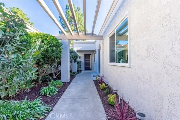 Laguna Woods, CA 92637,3470 Bahia Blanca B