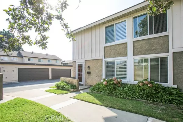 Stanton, CA 90680,11058 Grant WAY