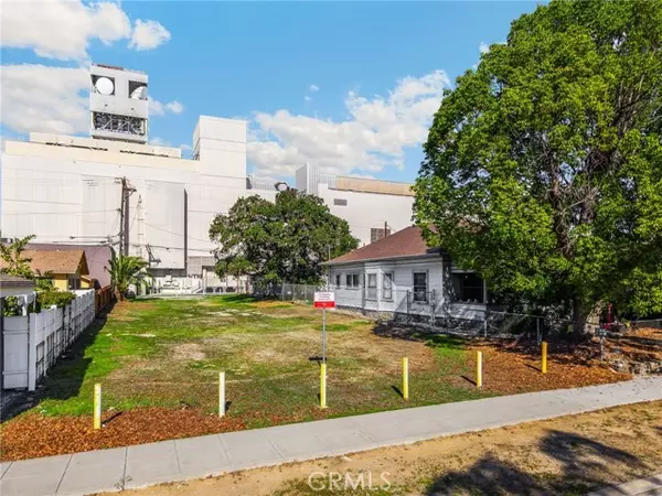 Ontario, CA 91762,220 W C ST