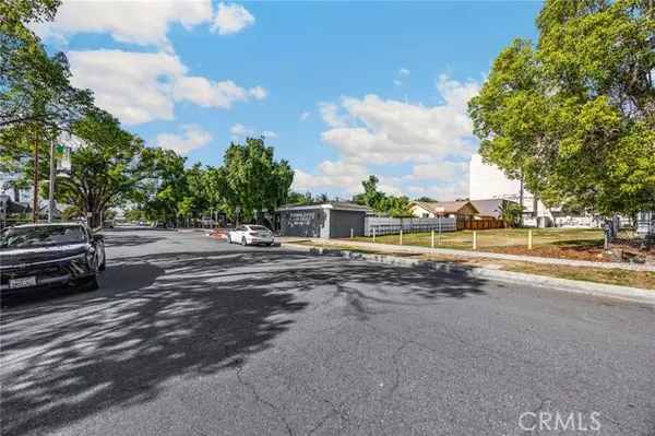 Ontario, CA 91762,220 W C ST