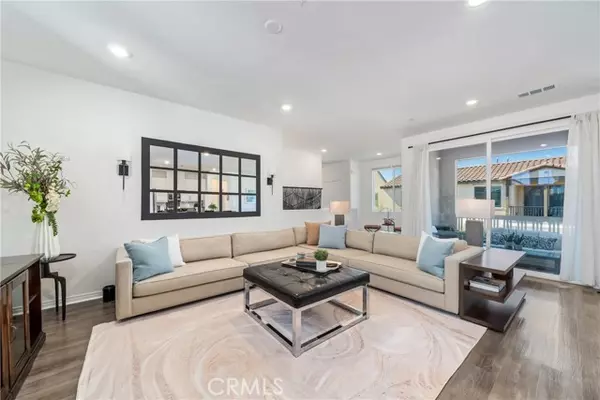 Fontana, CA 92336,5253 Wildflower 1