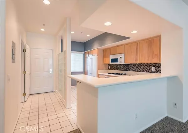 Huntington Beach, CA 92648,200 Pacific Coast 314