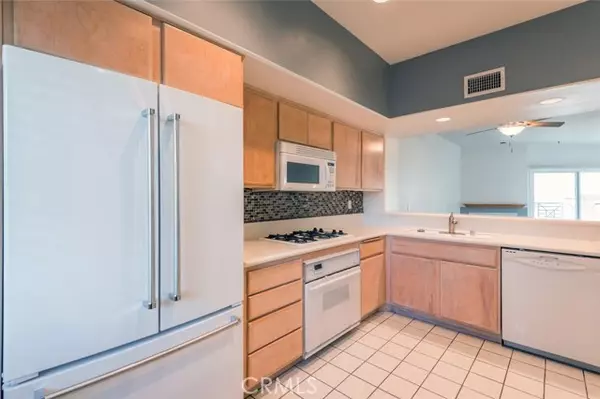 Huntington Beach, CA 92648,200 Pacific Coast 314