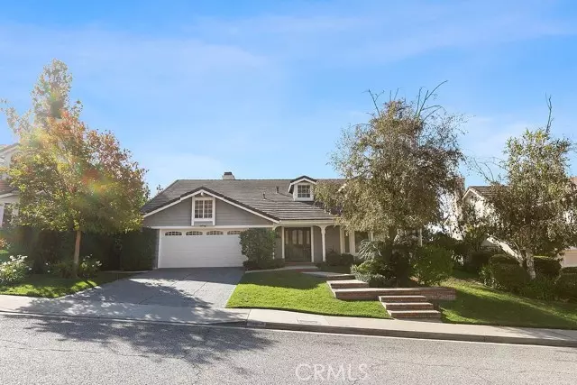 29950 Rolling RDG, Agoura Hills, CA 91301