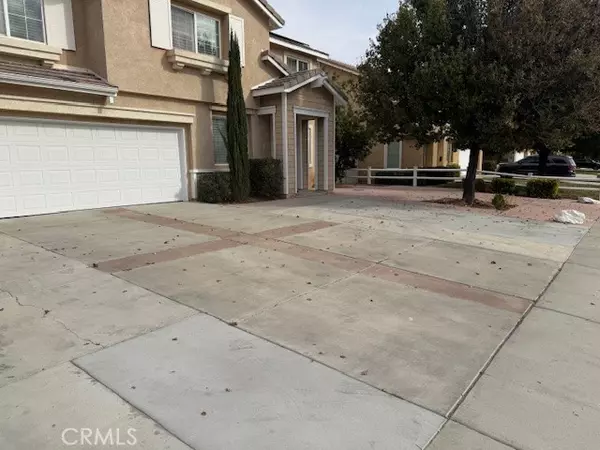 Palmdale, CA 93551,2401 W Avenue P12
