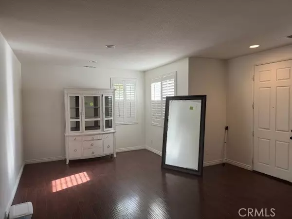 Palmdale, CA 93551,2401 W Avenue P12