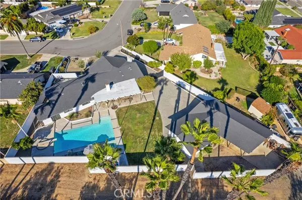 Yorba Linda, CA 92886,5583 Pebble Beach LN