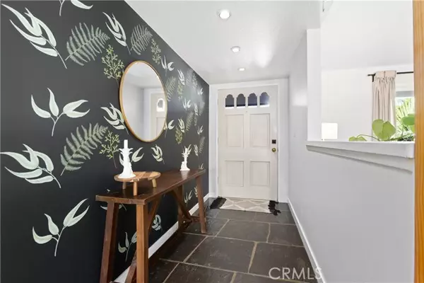 Yorba Linda, CA 92886,5583 Pebble Beach LN