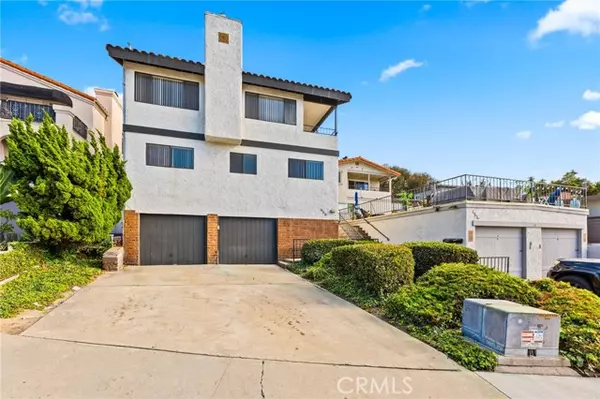 San Clemente, CA 92672,503 Avenida Victoria A