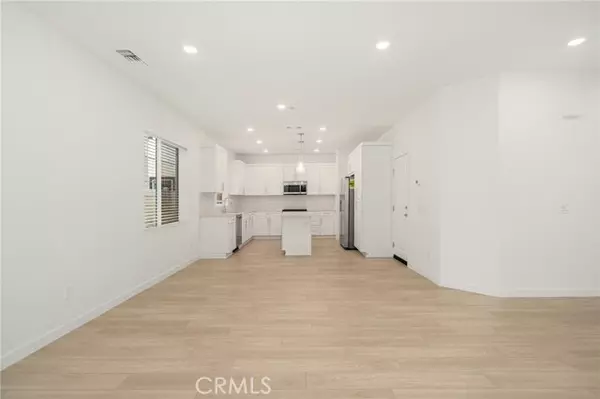 Carson, CA 90745,429 Willow Run LN