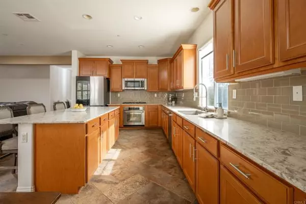 Oceanside, CA 92057,1247 Bellingham DR