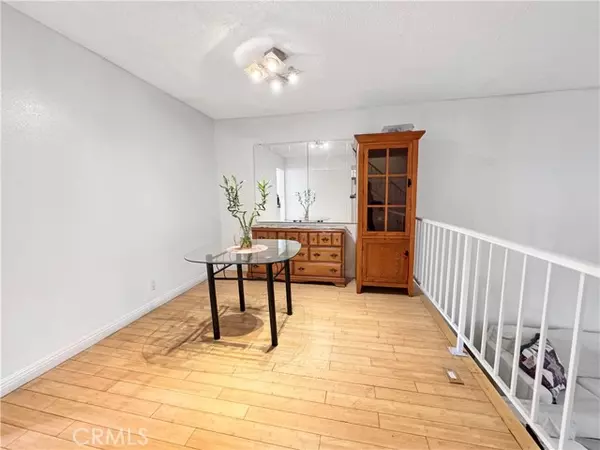 Winnetka, CA 91306,20224 Sherman 14