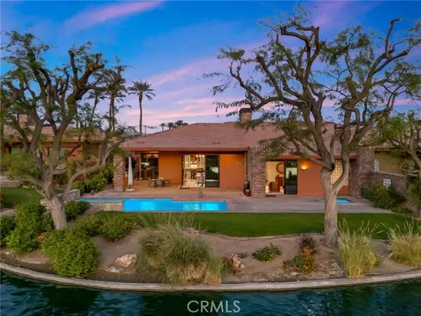 La Quinta, CA 92253,50075 Camino Privado