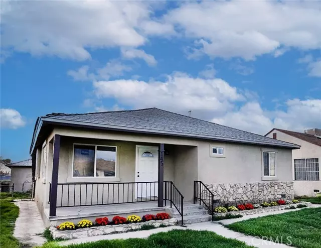 145 T ST, Bakersfield, CA 93304