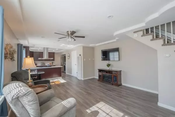 Spring Valley, CA 91977,920 Galopago St