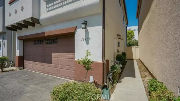 Sylmar, CA 91342,14909 Navarre WAY