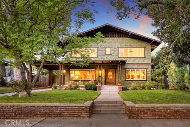 Pasadena, CA 91106,1661 Las Lunas