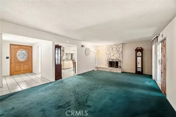 Carson, CA 90746,19409 Belshaw