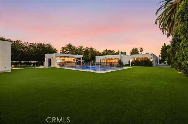 Woodland Hills, CA 91367,22924 Erwin ST