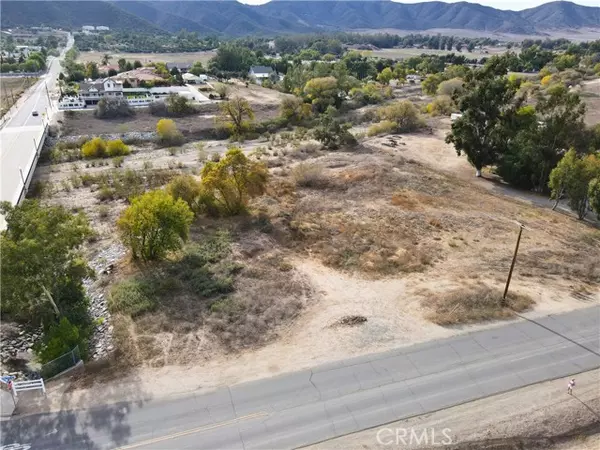 Murrieta, CA 92562,0 New Clay