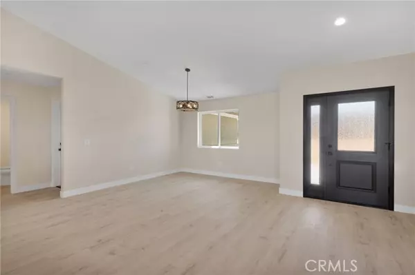 Apple Valley, CA 92308,22520 Houston ST