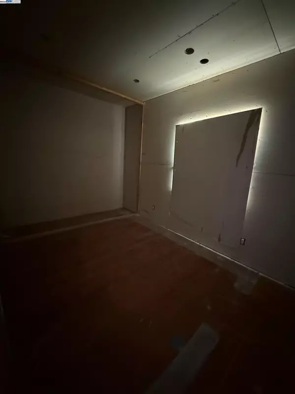 Fremont, CA 94536,37519 Fremont Blvd