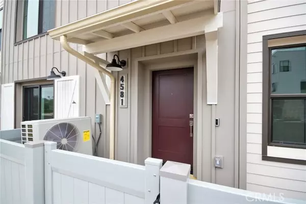 4581 Amaranth LN, Carlsbad, CA 92008