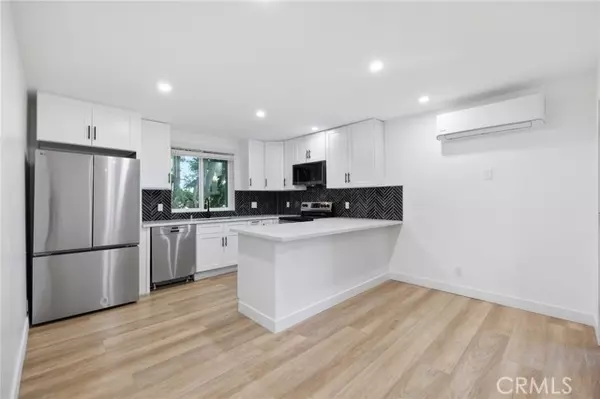 Encino, CA 91316,17000 Burbank BLD 101