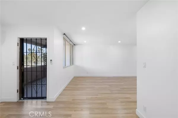 Encino, CA 91316,17000 Burbank BLD 101