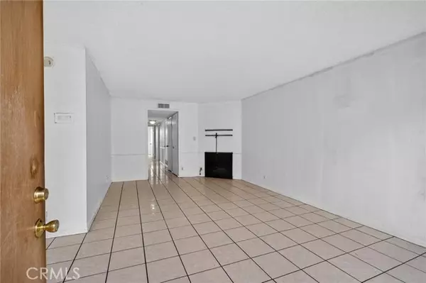 Carson, CA 90745,22728 Figueroa ST 37