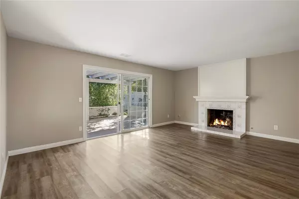 Chatsworth, CA 91311,10401 Willowbrae