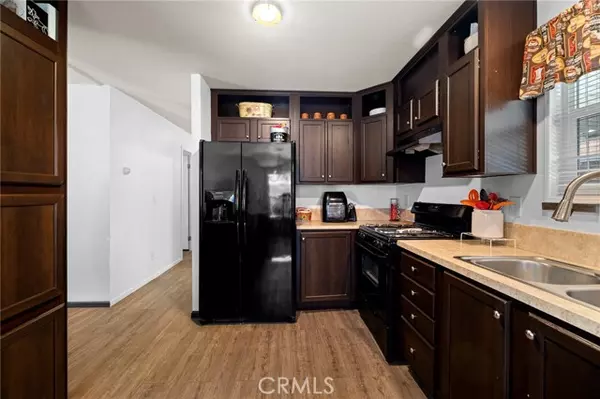 Palmdale, CA 93550,3524 E Avenue R 121