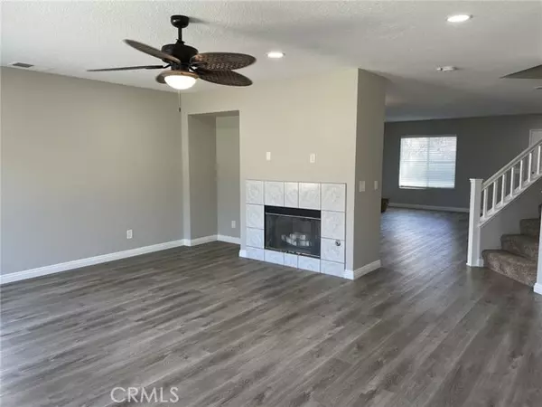 Palmdale, CA 93551,38661 Annette