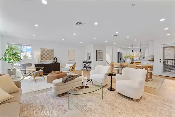 5248 Segals WAY, Sherman Oaks, CA 91411