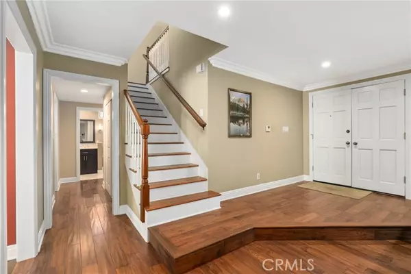 Winnetka, CA 91306,20019 Hemmingway