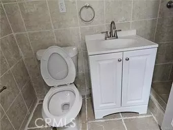 Los Angeles, CA 90011,183 E 35th