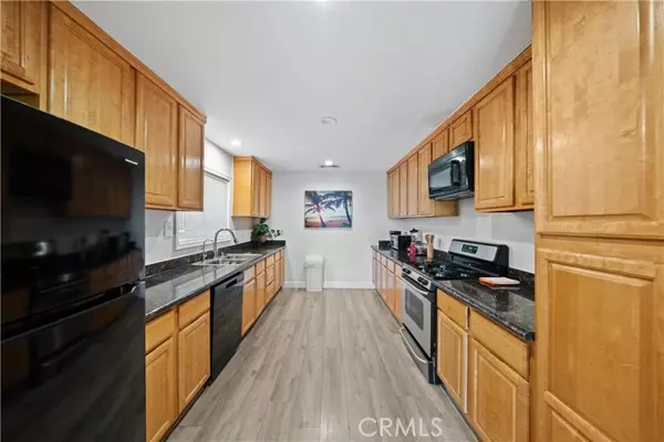 Artesia, CA 90701,18319 Norwalk BLD