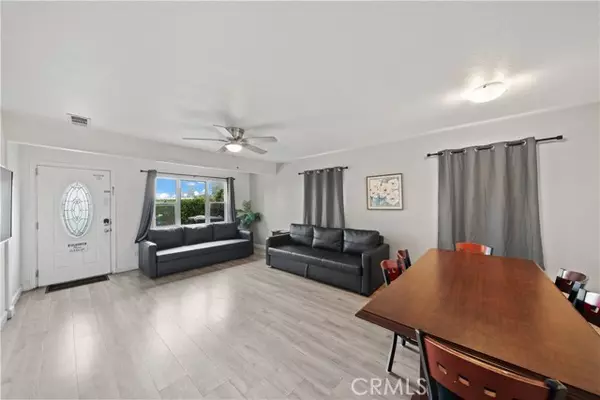 Artesia, CA 90701,18319 Norwalk BLD