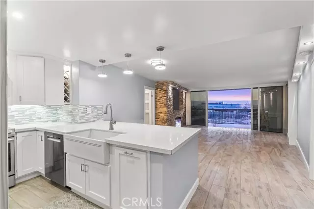 Long Beach, CA 90802,700 E Ocean BLD 1208