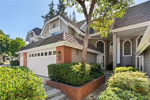 Woodland Hills, CA 91367,20950 Oxnard ST 54