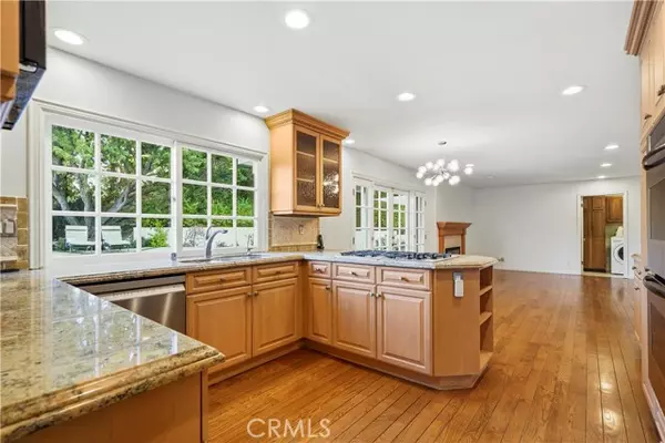 Woodland Hills, CA 91364,4520 Cezanne AVE