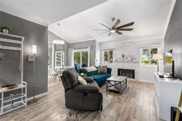 Simi Valley, CA 93063,6458 Twin Circle Lane 3