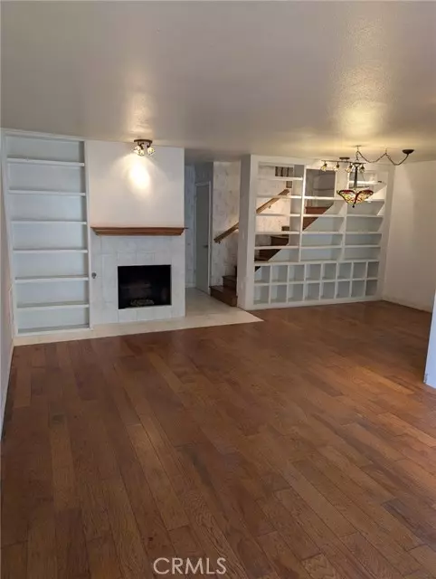 8145 Canby AVE 2, Reseda, CA 91335