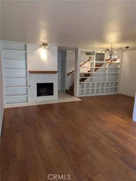 8145 Canby AVE 2, Reseda, CA 91335