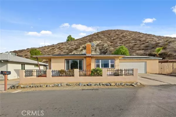 Lake Elsinore, CA 92530,290 Moroni