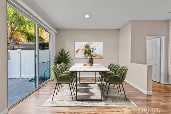 Saugus, CA 91350,25412 Parkwood LN