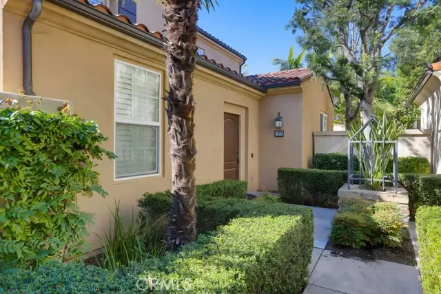 49 Night Bloom, Irvine, CA 92602