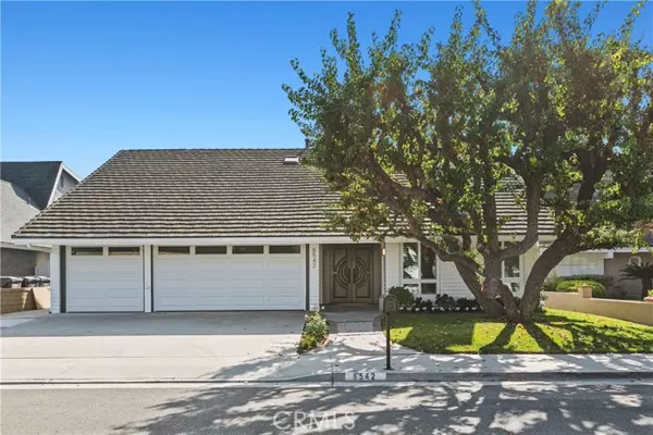 8542 Bayonne, Huntington Beach, CA 92646